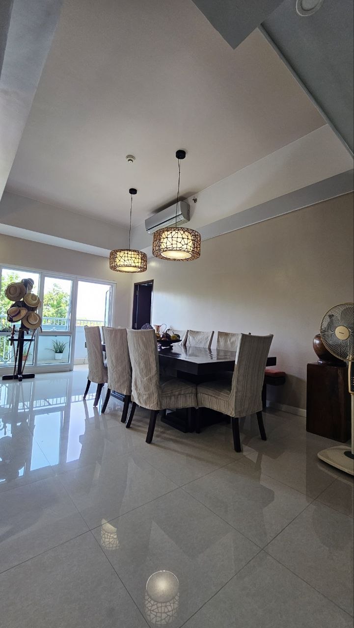 Luxury 4-Bedroom Combined Residence at Abreeza Place Tower 1 image 4